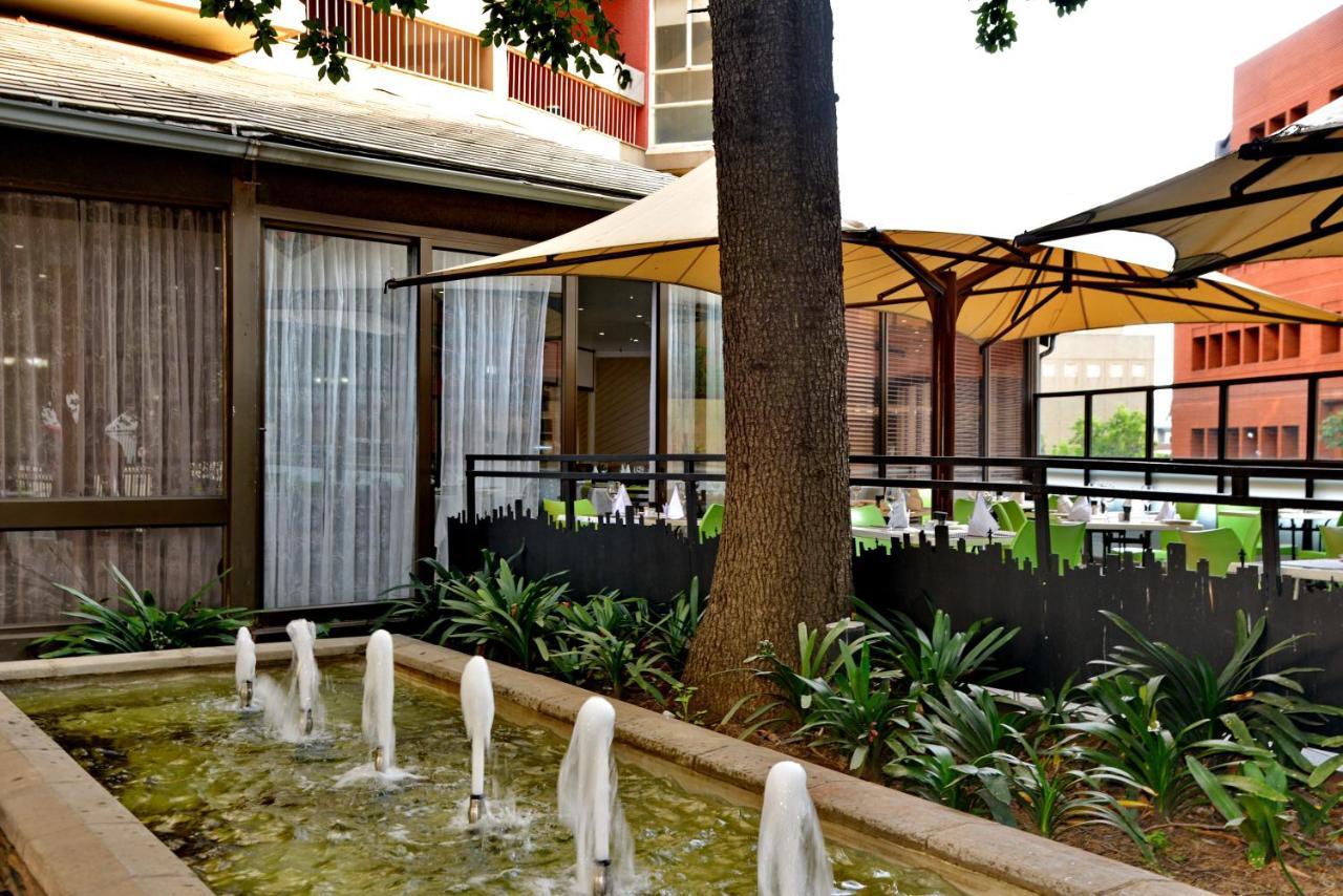 The Parktonian All Suite Hotel Γιοχάνεσμπουργκ Εξωτερικό φωτογραφία